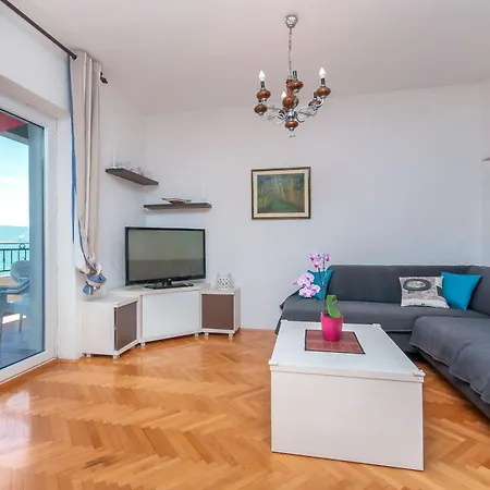 Roza Apartment
