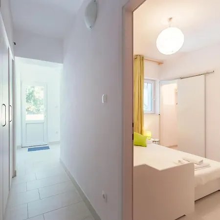 Apartment Roza Duce